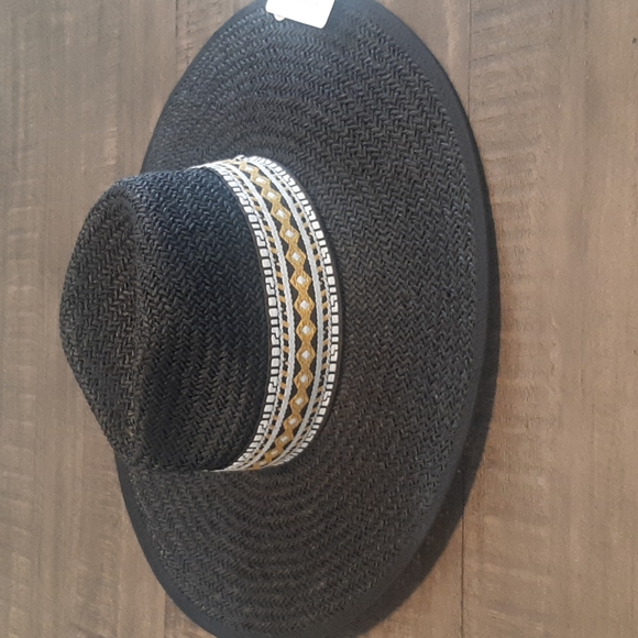 Sun Hat - Picture 2 of 3